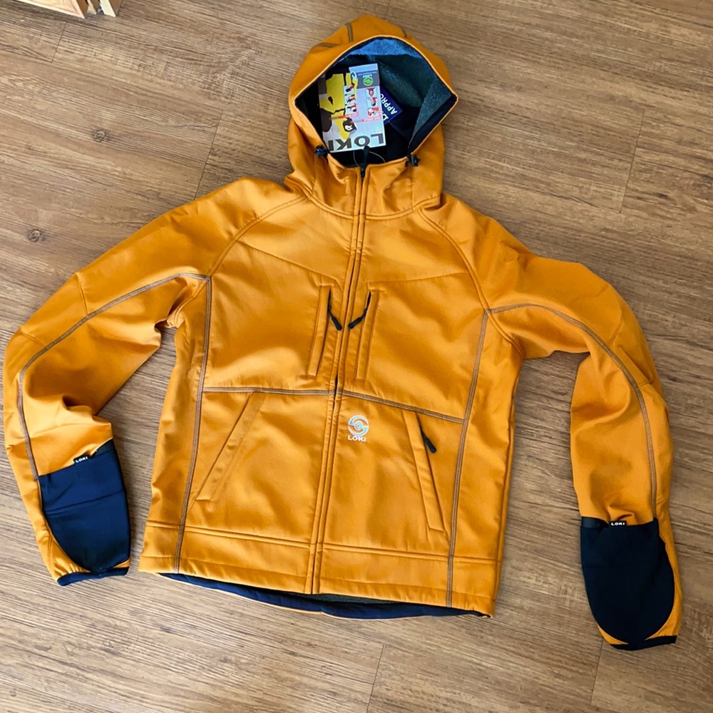 BRAND NEW unisex Loki soft shell winter jacket-